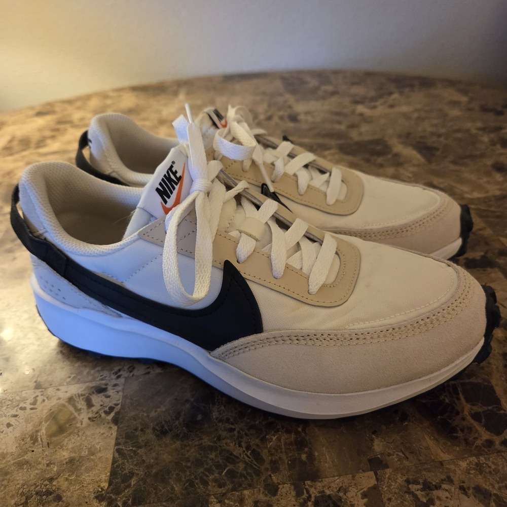 Nike Waffle Debut Women's sz 8 Low Top Lace-Up Sneakers Sanddrift casual active - Picture 1 of 16